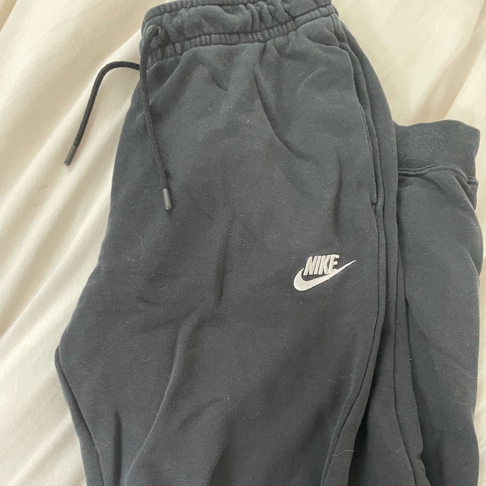 Nike joggers